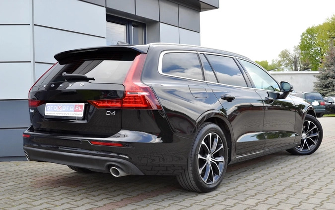 Volvo V60 cena 84900 przebieg: 231260, rok produkcji 2019 z Ćmielów małe 781